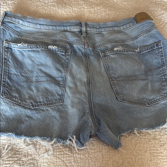 American Eagle Light Blue Jeans Shorts - Picture 3 of 7